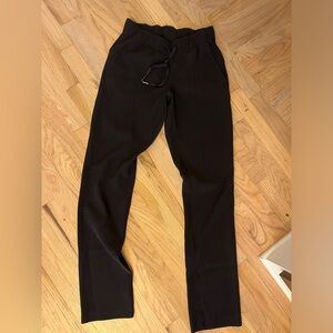 Black lulu pants